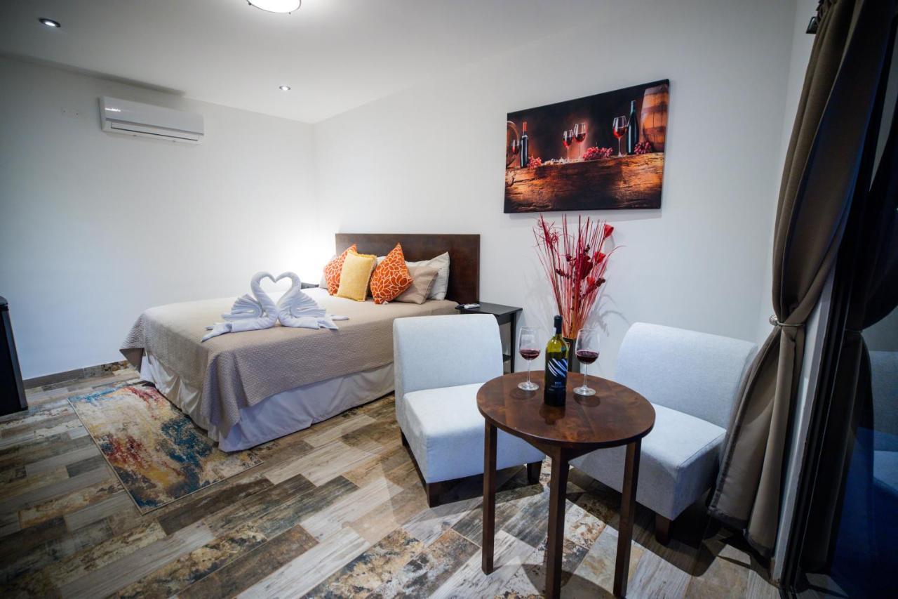 Cuatro Lunas Hotel Boutique バジェ・デ・グアダルーペ エクステリア 写真